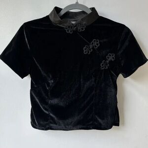 UNIF Black Velvet Short Sleeve Top